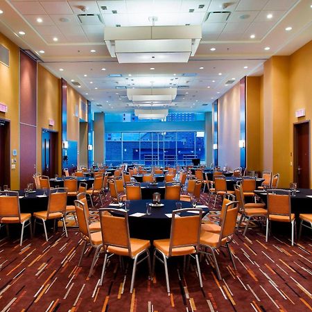 Courtyard Par Marriott Montreal Centre-Ville Exterior foto