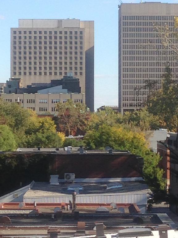Courtyard Par Marriott Montreal Centre-Ville Exterior foto