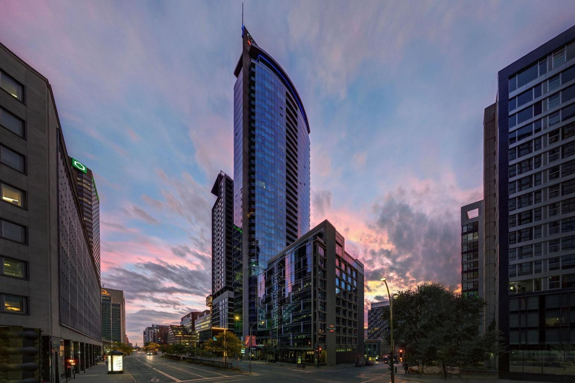 Courtyard Par Marriott Montreal Centre-Ville Exterior foto