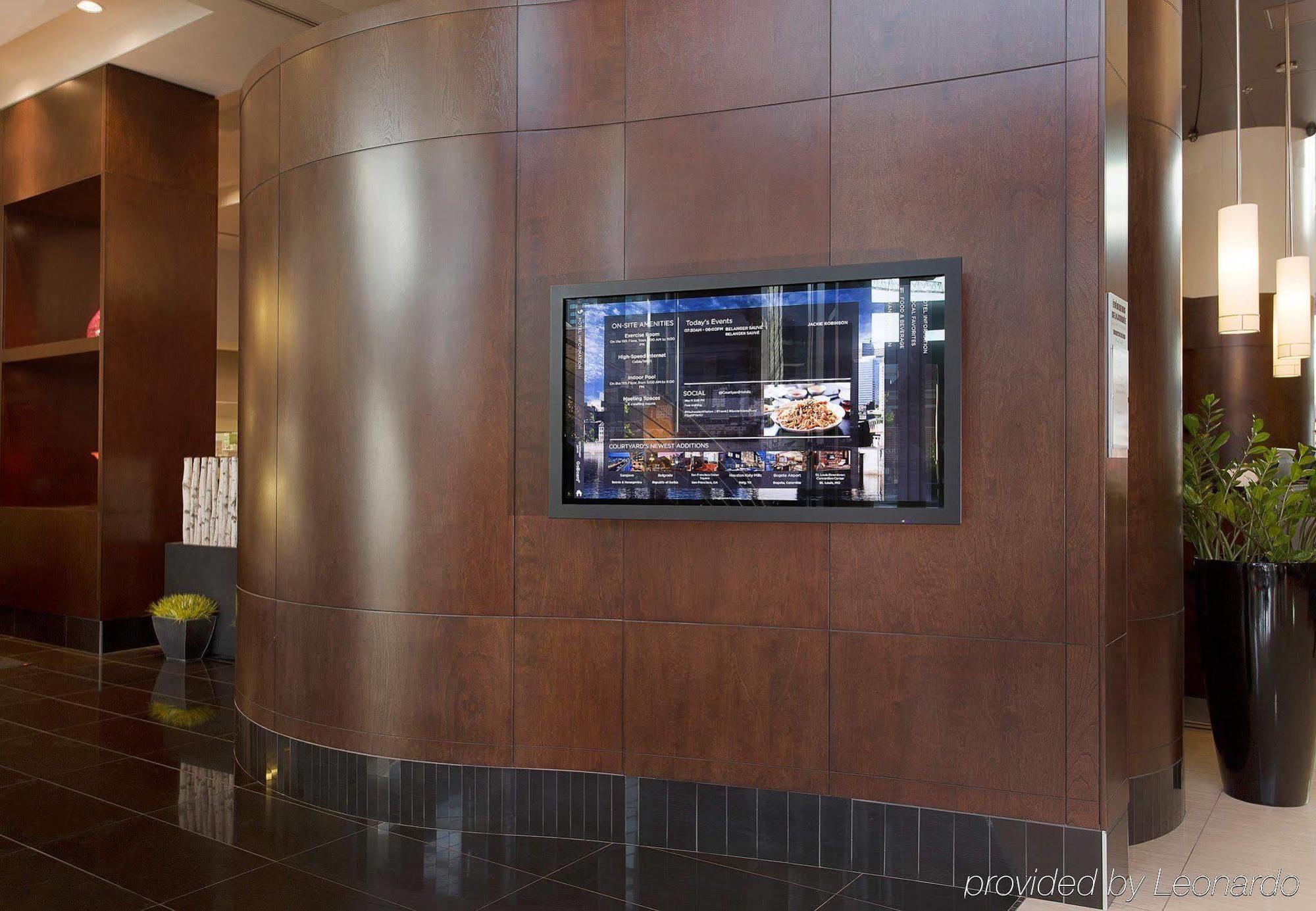 Courtyard Par Marriott Montreal Centre-Ville Exterior foto