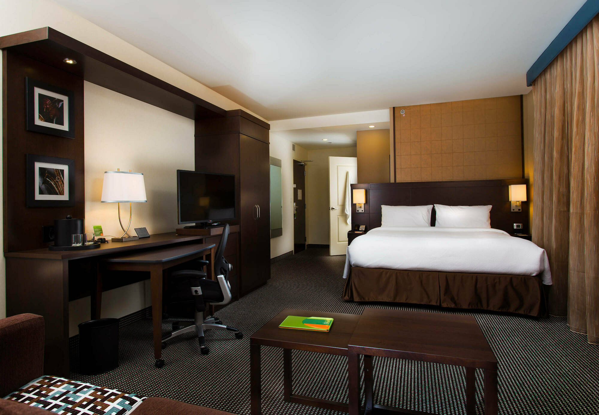 Courtyard Par Marriott Montreal Centre-Ville Exterior foto
